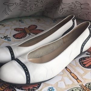 Salvatore Ferragamo leather shoes